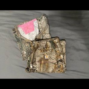 Carhartt woman’s scrubs